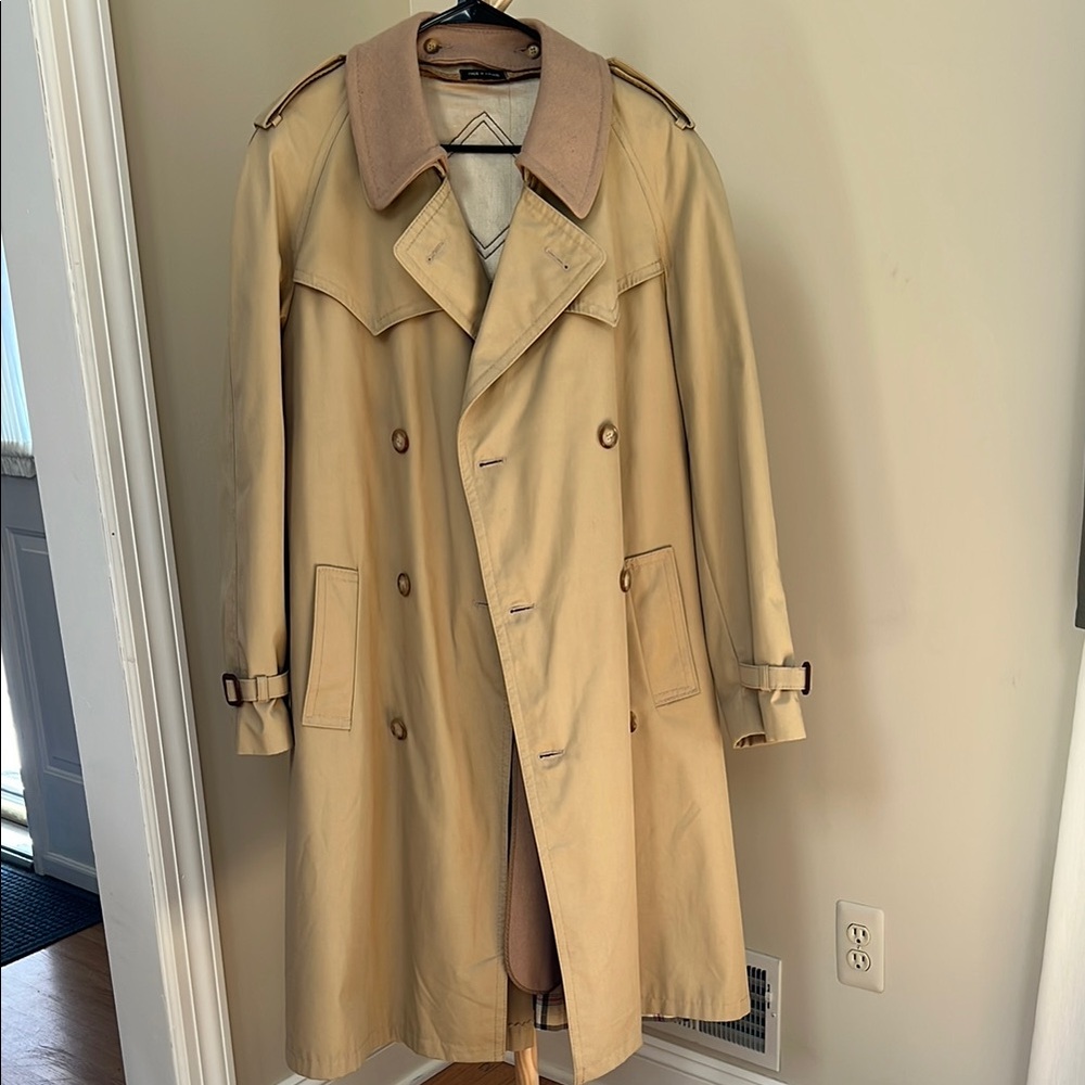 Men's Traditional Vintage Classic Beige Trench Coat with Removal Wool lining M